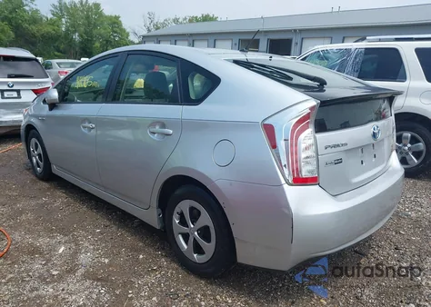 2014 Toyota Prius Two z USA, uszkodzony, nr VIN JTDKN3DU6E0377769